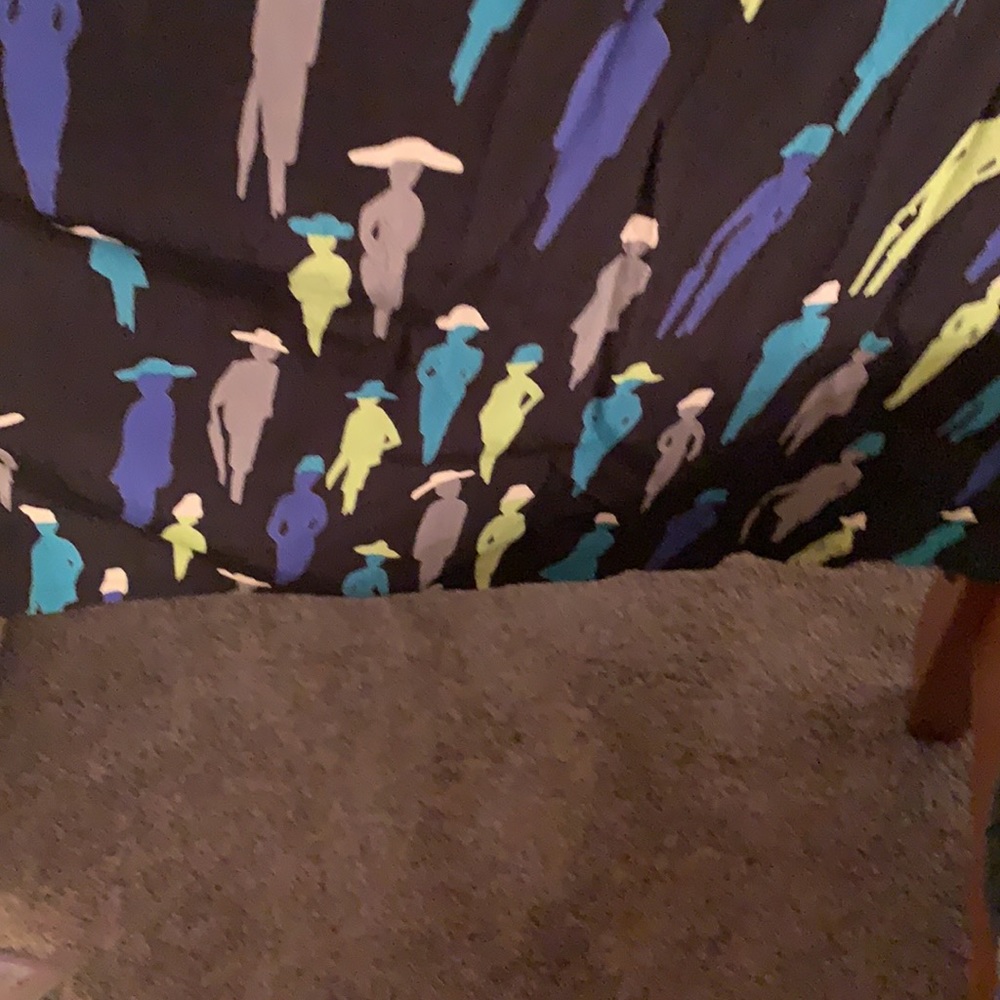 Dress - Picture 6 of 6